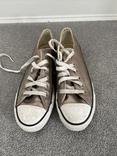 Metallic gold converse - gold,